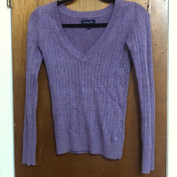 American Eagle Outfiter Cable knit sweater - Picture 1 of 7